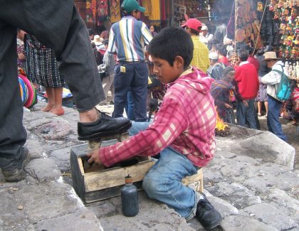 Travail des enfants:162.000 font un travail dangereux !